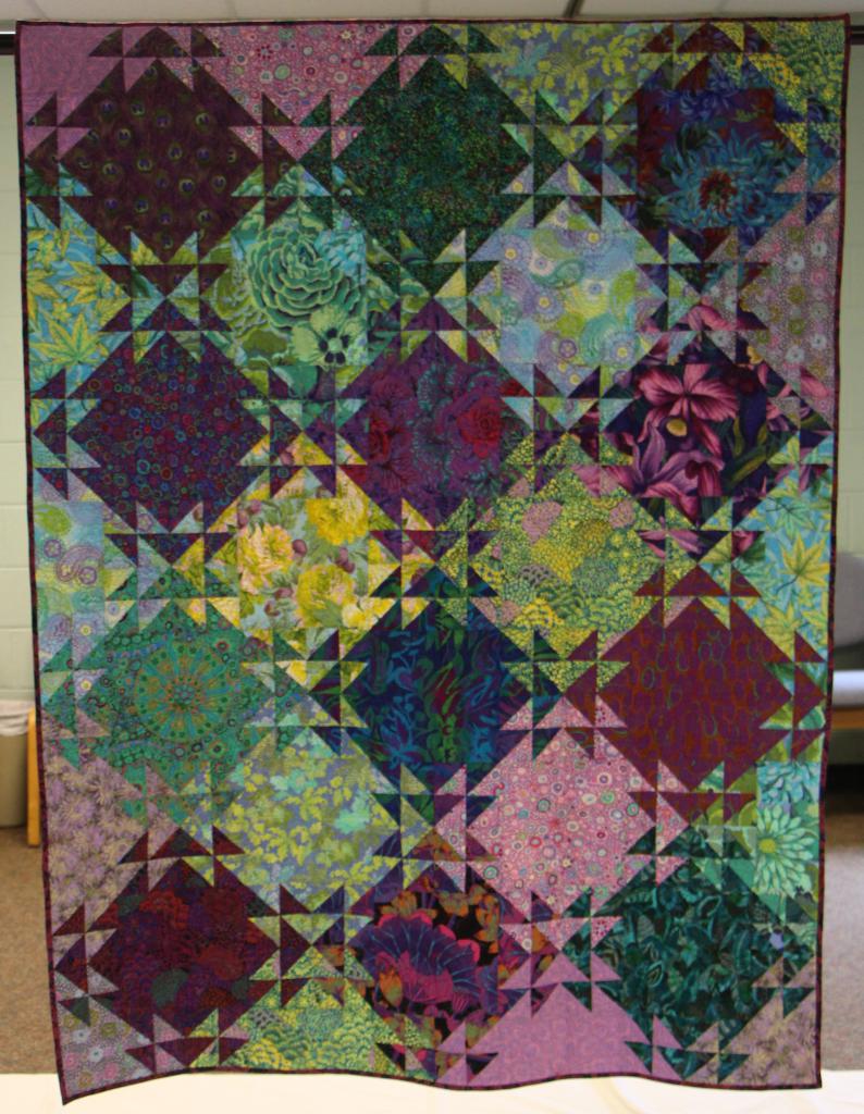 Wall Quilts Pieced 3rd Place: Cleo Ward, Shimmery